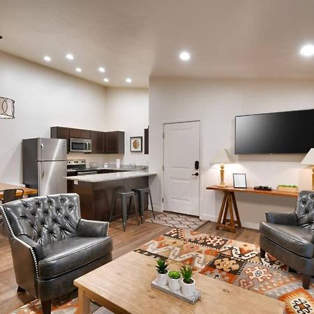 5K Top Floor Redcliff Condo, Pool & Hot Tub Моаб Экстерьер фото